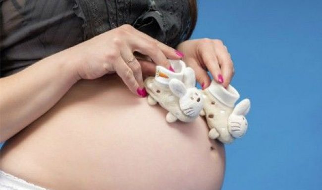 Dấu hiệu thai nhi phát triển bình thường trong bụng mẹ mỗi ngày